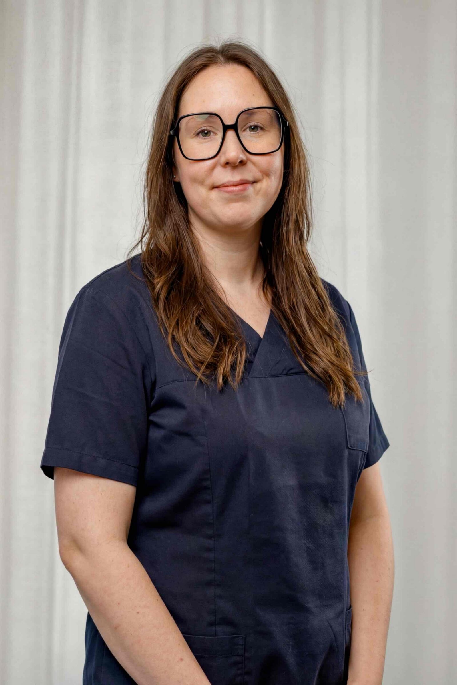 Dr. Jasmine Robyn